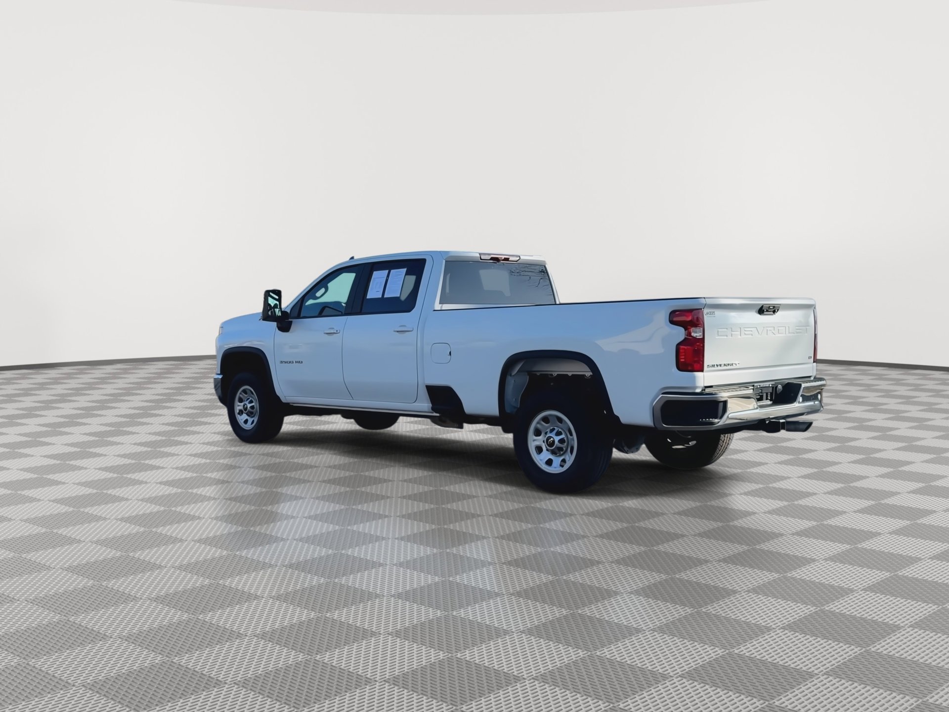 Certified 2024 Chevrolet Silverado 3500 LT w/ Safety Package image 6