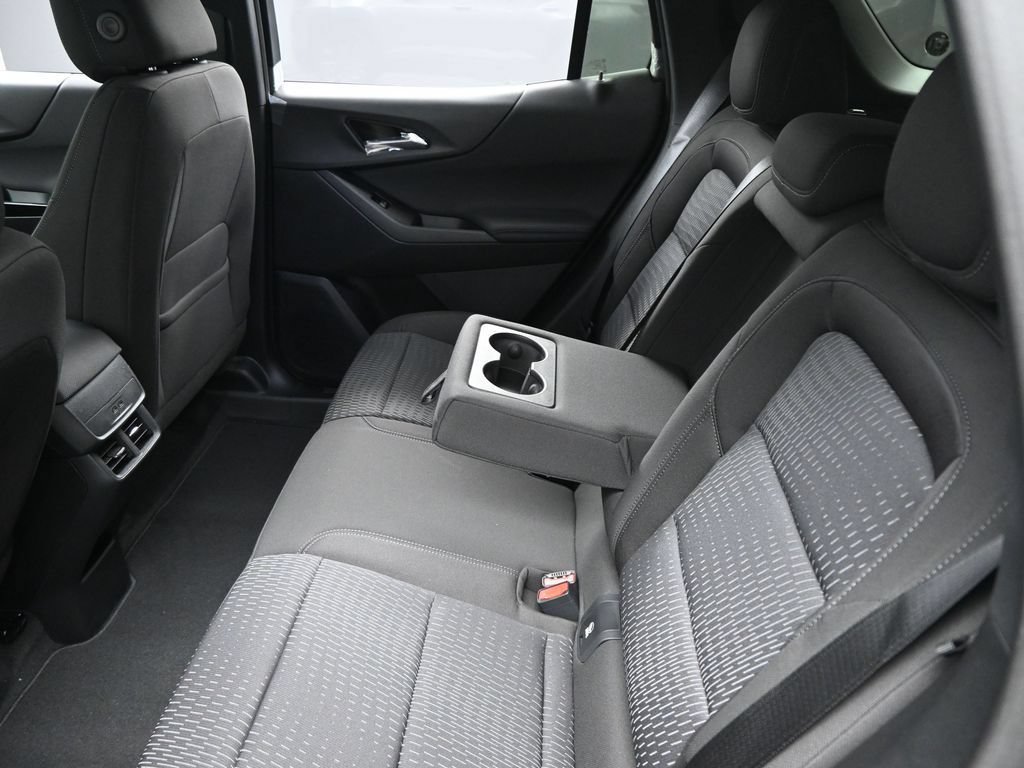 New 2026 Chevrolet Equinox LT FWD image 37