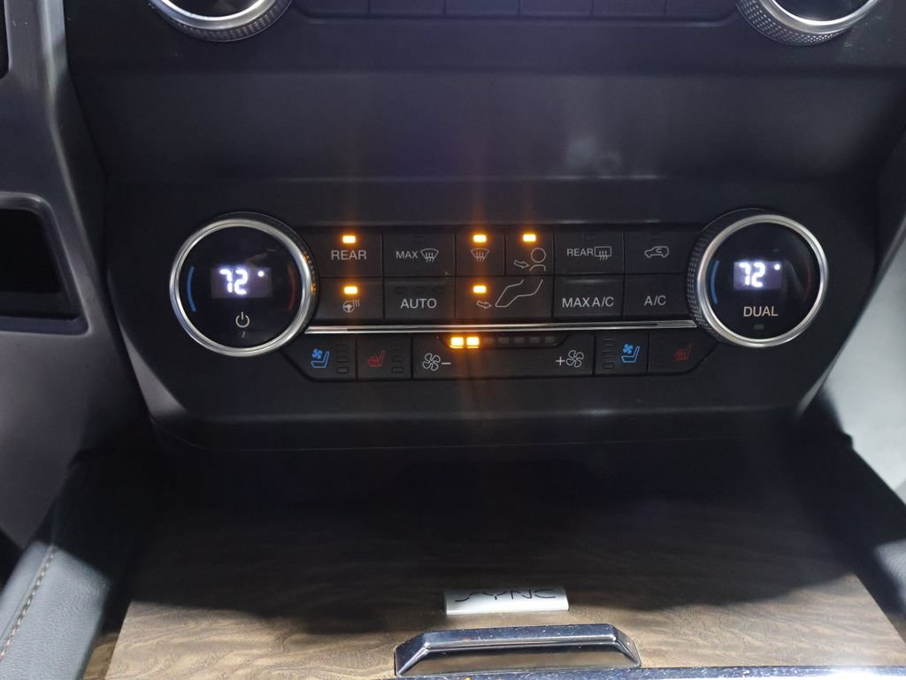 Used 2019 Ford Expedition Platinum AWD/4WD image 29