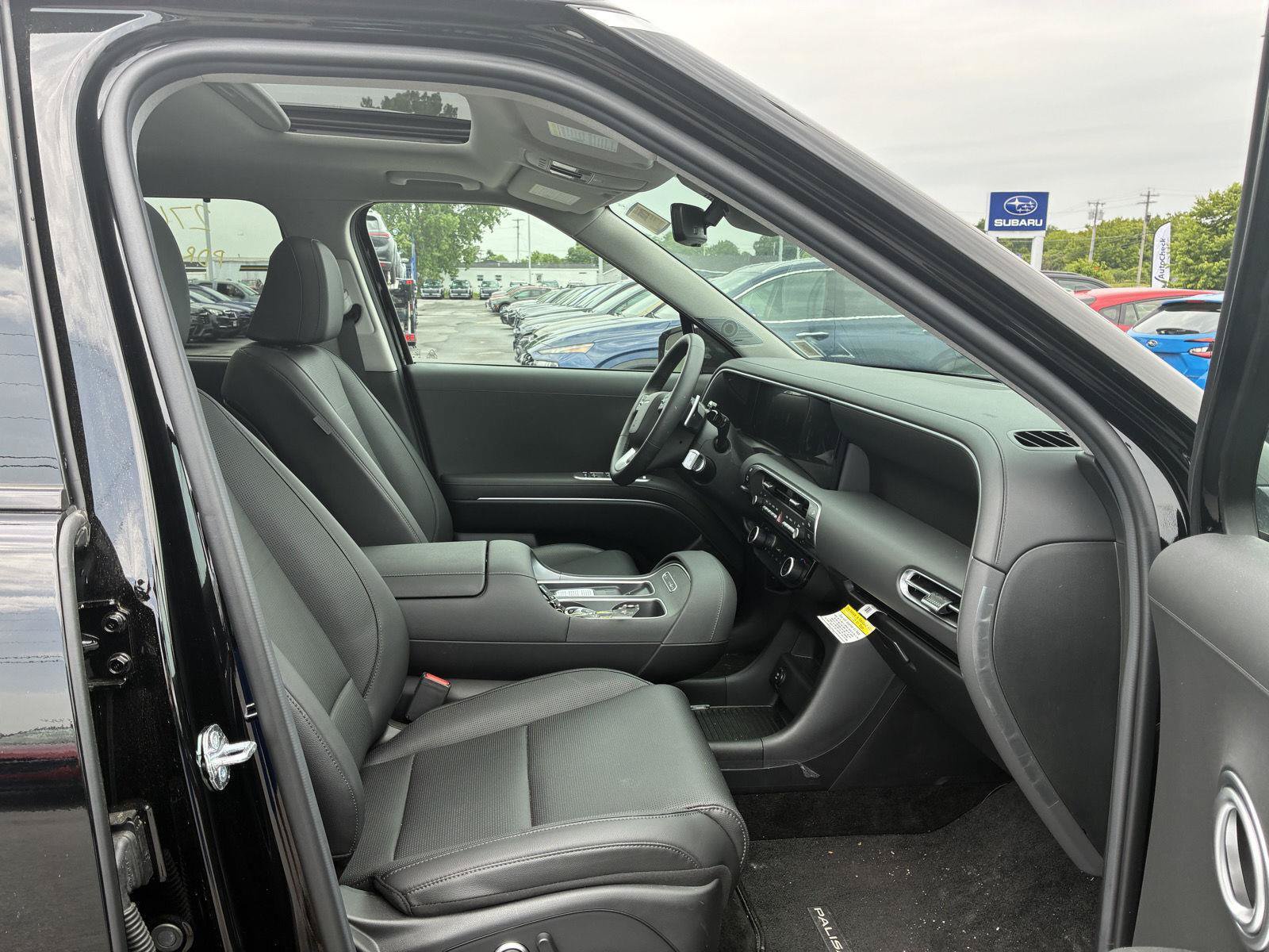 Used 2026 Hyundai Palisade Limited AWD/4WD image 15