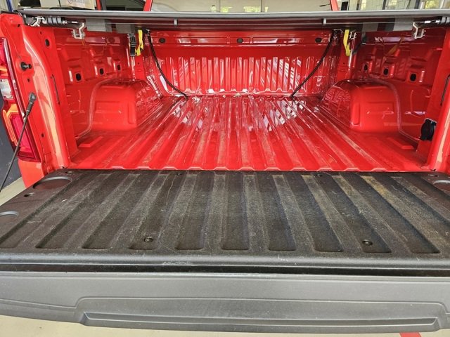 Used 2024 Chevrolet Silverado 1500 LT Trail Boss w/ Convenience Package II image 17