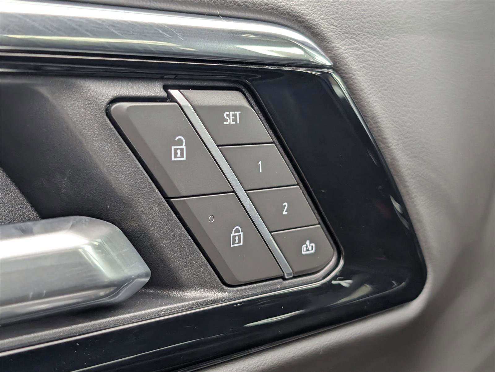 New 2026 Chevrolet Tahoe LT w/ Comfort Package image 18