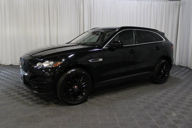 Used 2018 Jaguar F-PACE Prestige image 3