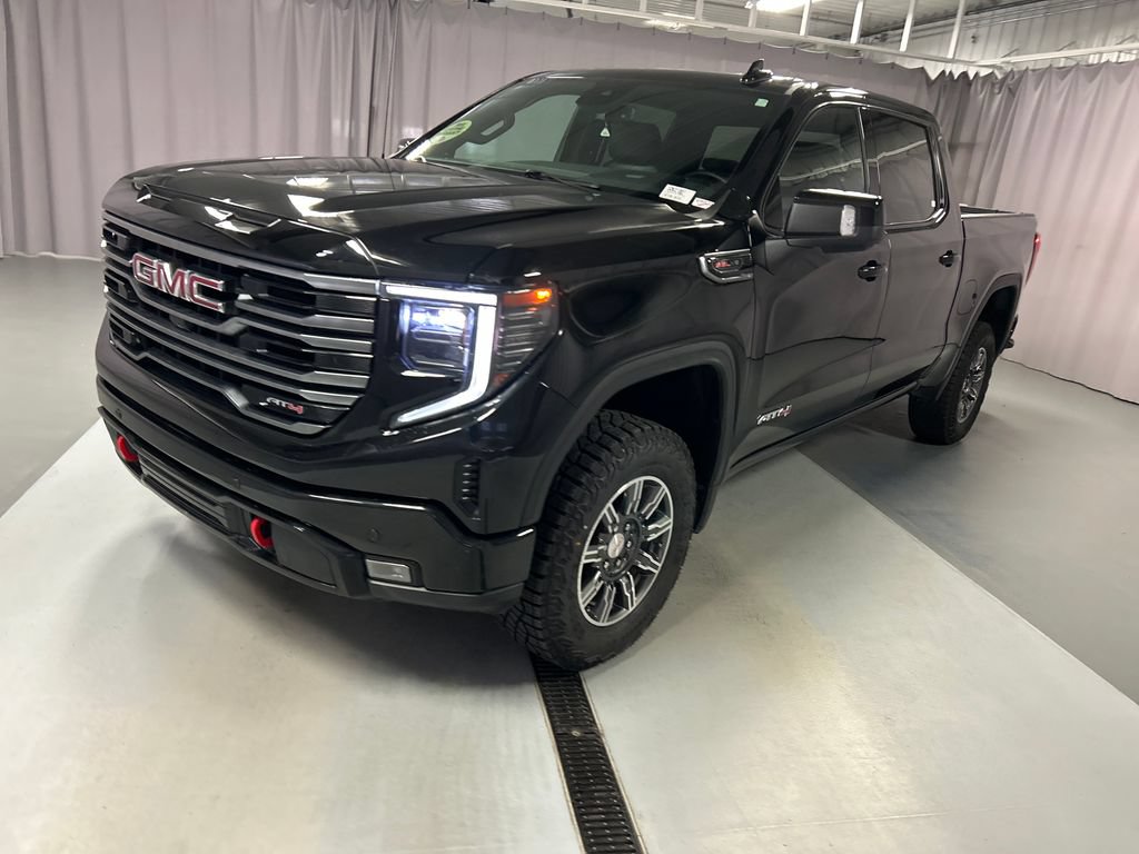 Used 2025 GMC Sierra 1500 AT4 AWD/4WD image 3