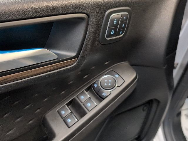 Certified 2020 Ford Escape Titanium AWD/4WD image 14