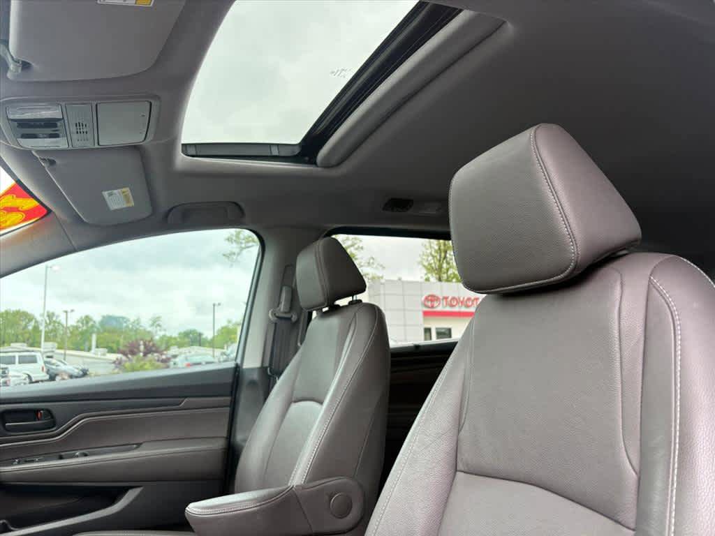 Used 2021 Honda Odyssey EX-L image 23