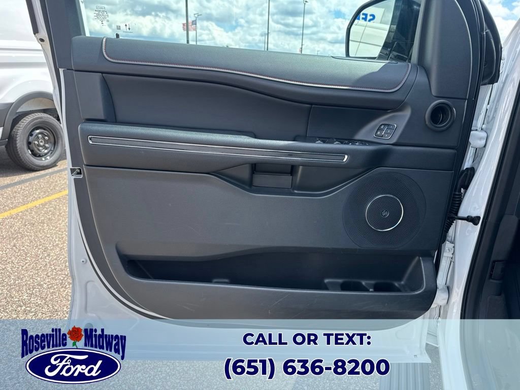 Used 2023 Ford Expedition Max Limited AWD/4WD image 36