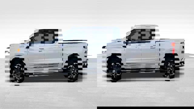 Certified 2024 Chevrolet Silverado 1500 High Country w/ Technology Package image 5