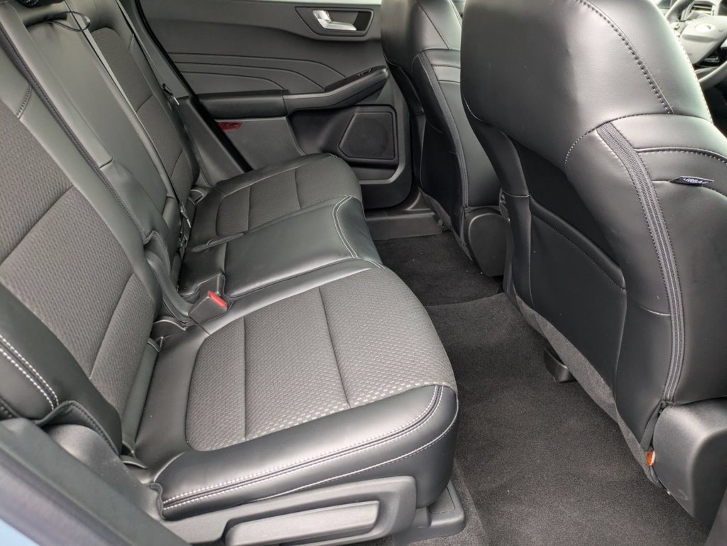 New 2024 Ford Escape SE FWD image 42