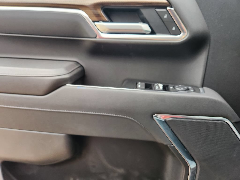 New 2026 Chevrolet Silverado 1500 LT Trail Boss AWD/4WD image 16