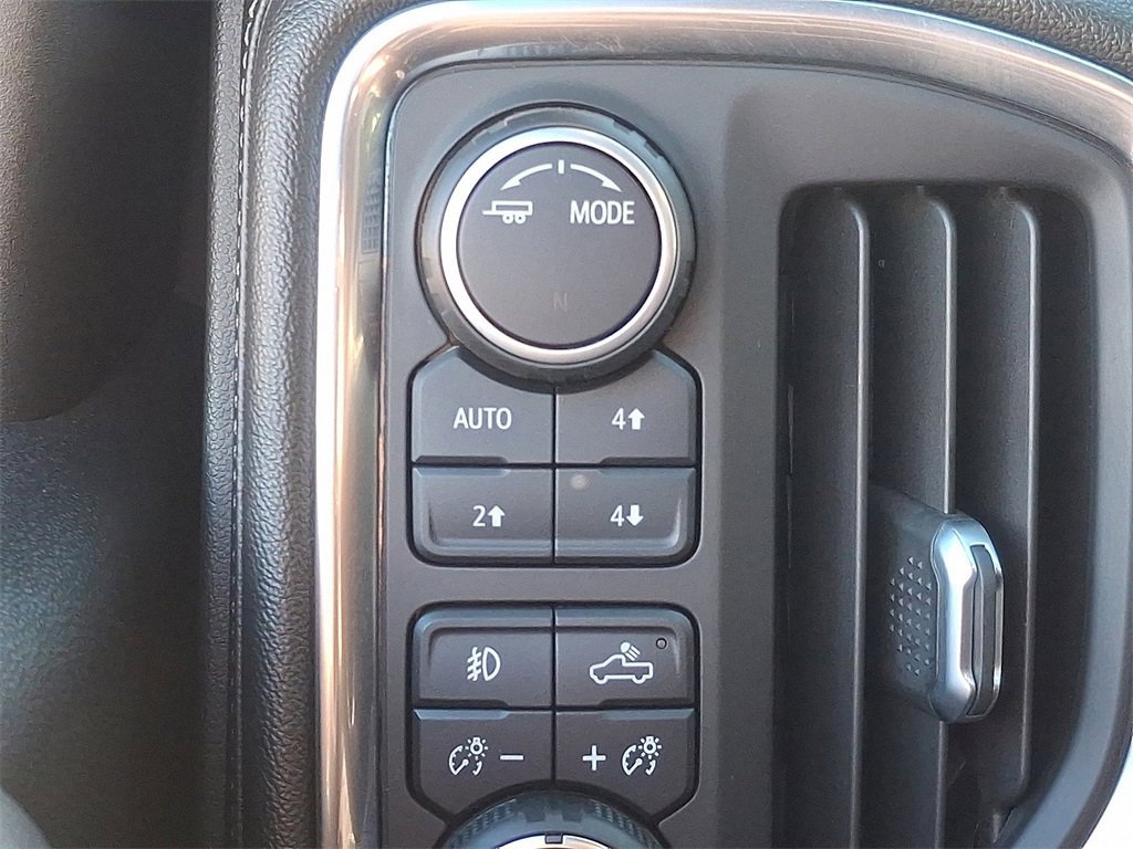 Used 2020 Chevrolet Silverado 2500 LTZ w/ Technology Package image 25