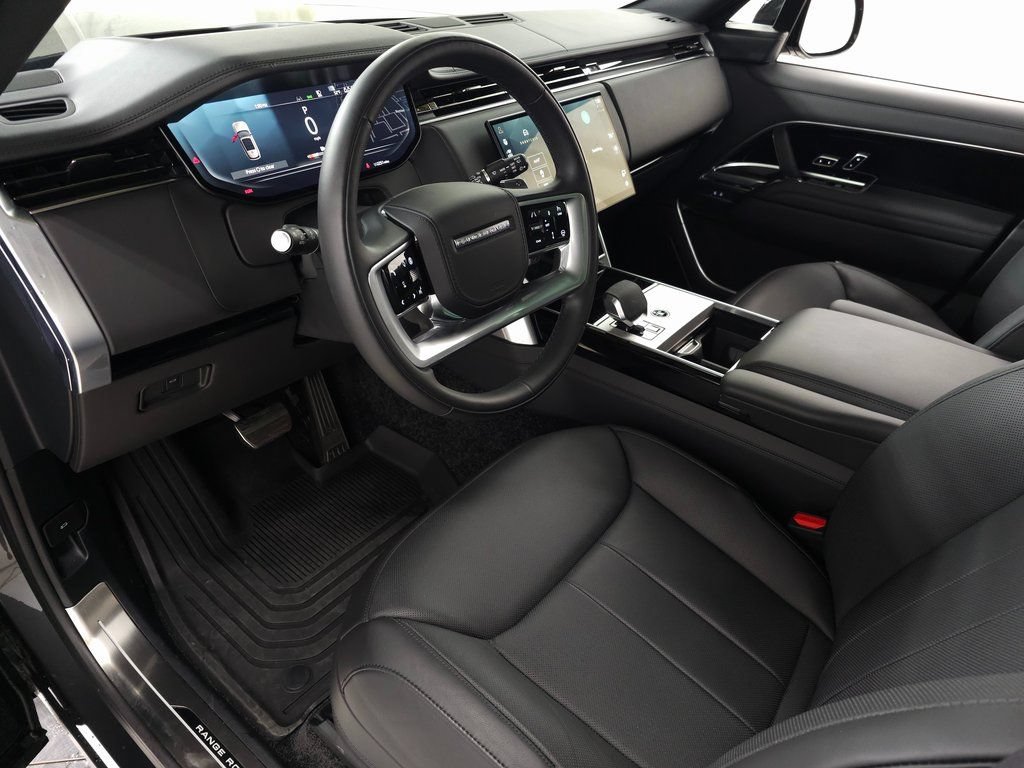 Certified 2025 Land Rover Range Rover SE AWD/4WD image 20