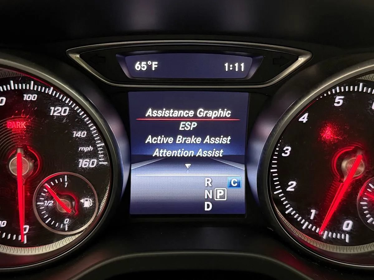 Used 2018 Mercedes-Benz GLA 250 4MATIC image 12