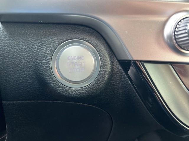 Certified 2023 Kia Telluride S image 18