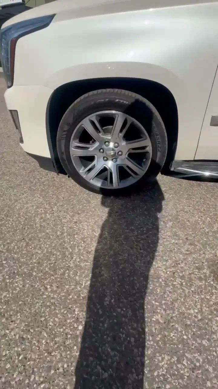 Used 2015 Cadillac Escalade ESV Luxury AWD/4WD image 59
