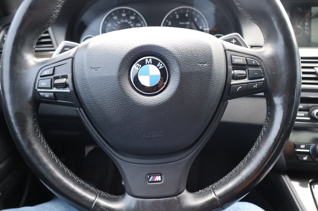 Used 2013 BMW 550i Sedan RWD image 31