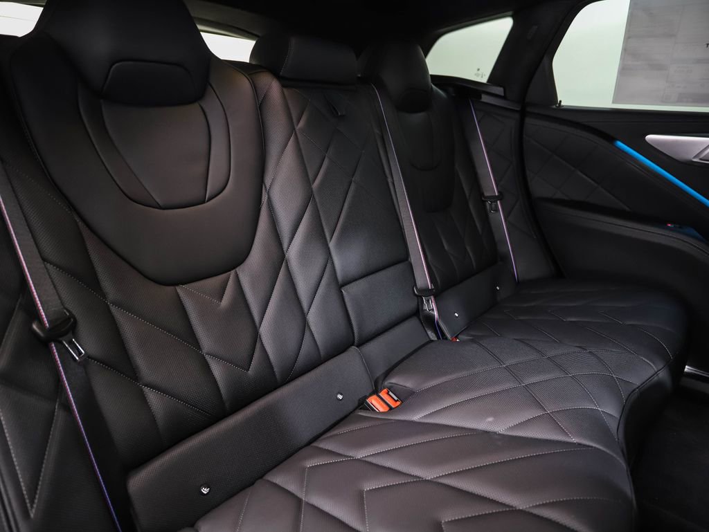 New 2026 BMW XM Label Red image 27