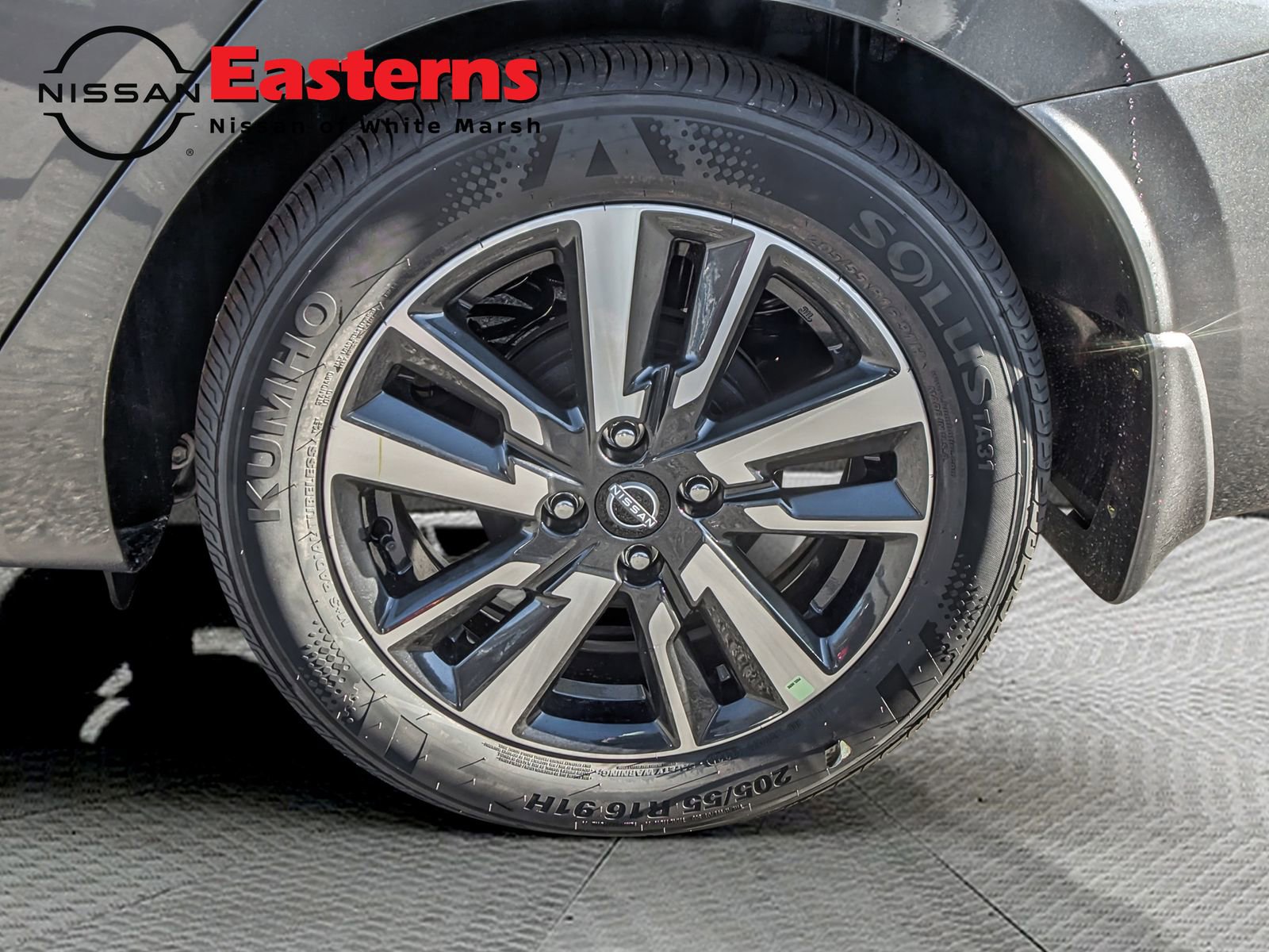 New 2025 Nissan Versa SV w/ Trunk Package image 10