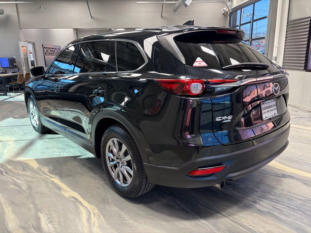 Used 2018 MAZDA CX-9 Touring w/ Touring Premium Package image 36