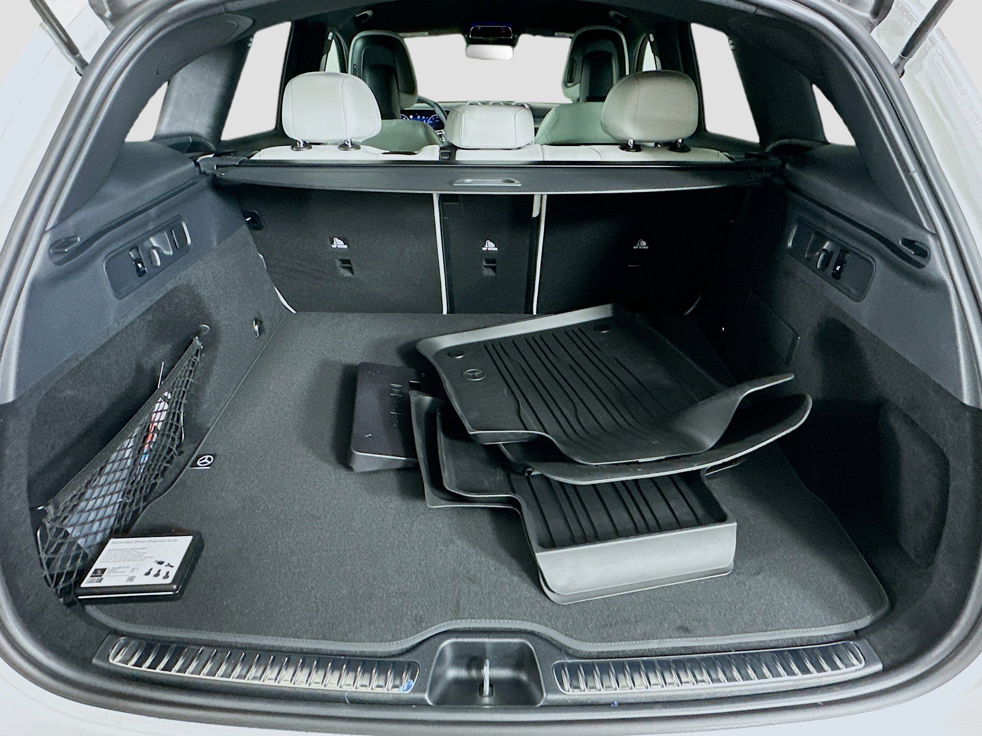 Used 2026 Mercedes-Benz GLC 300 4MATIC image 34