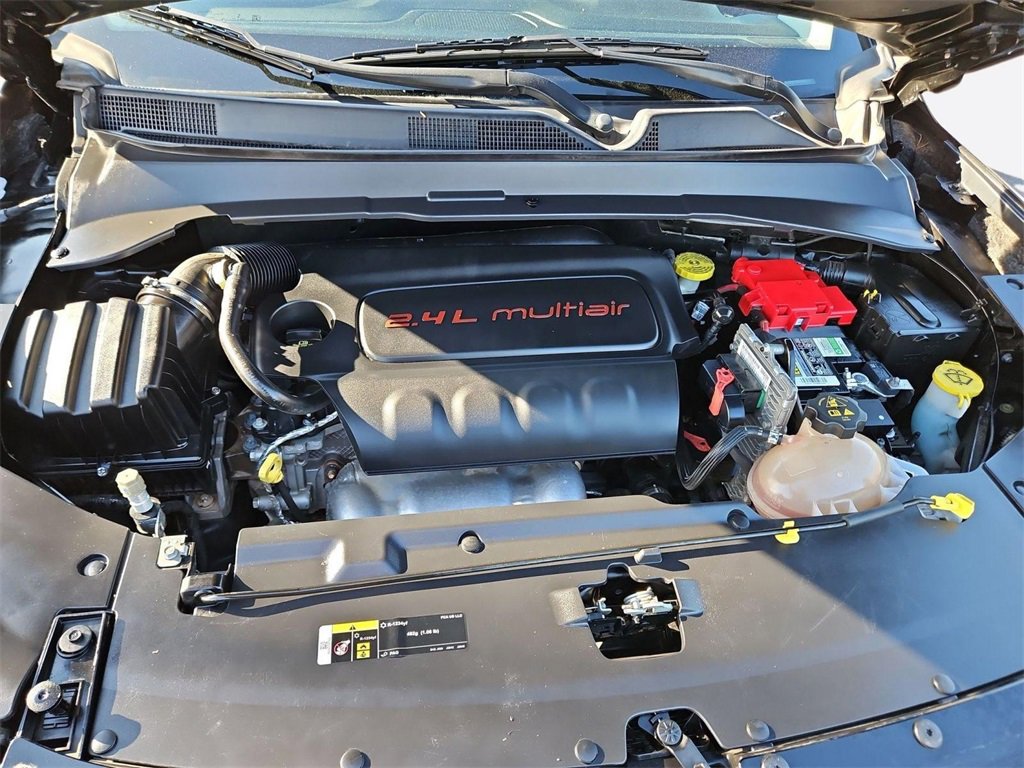 Used 2021 Jeep Compass Sport image 30