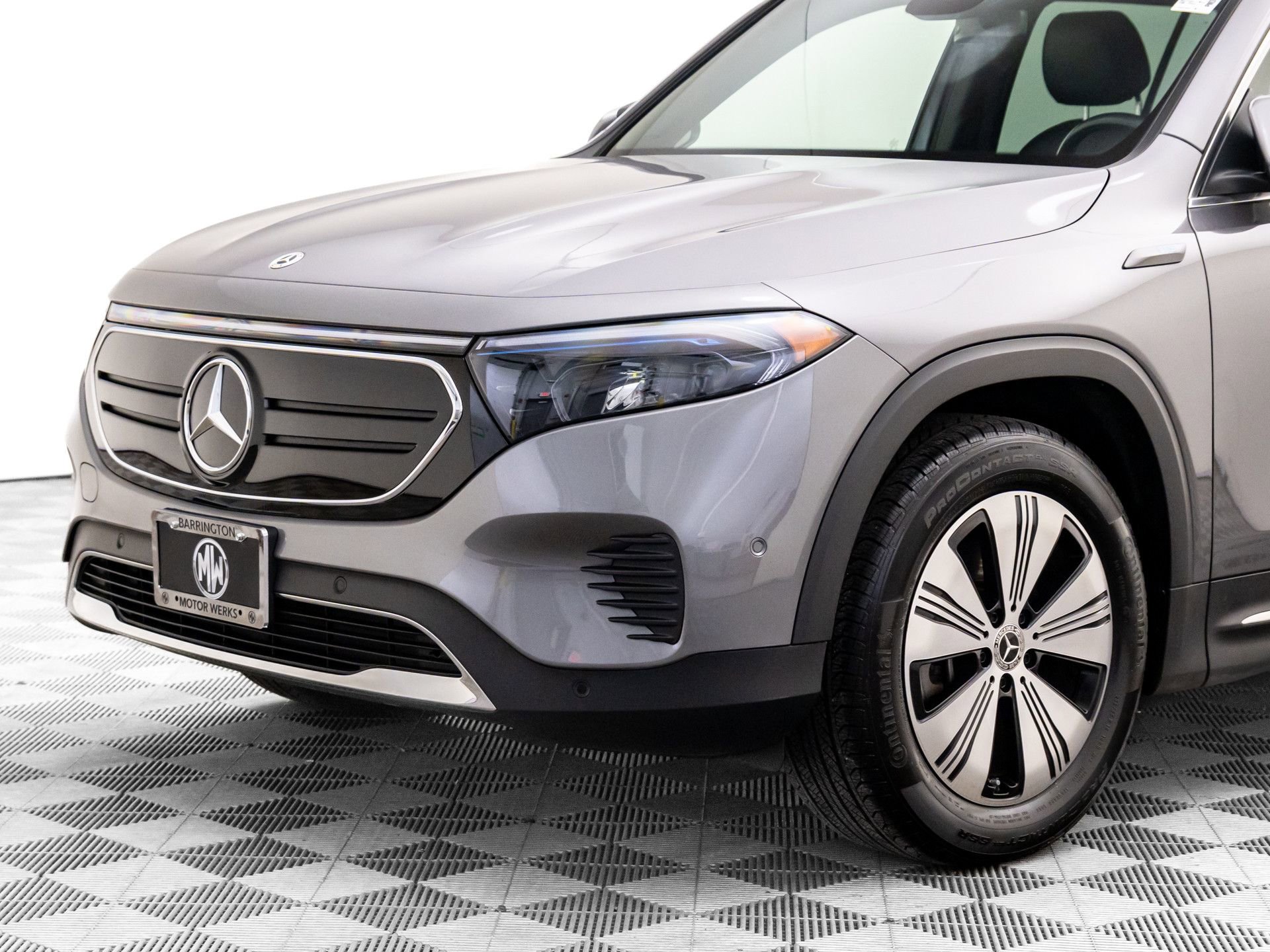 Certified 2023 Mercedes-Benz EQB 250+ w/ Exclusive Package image 36