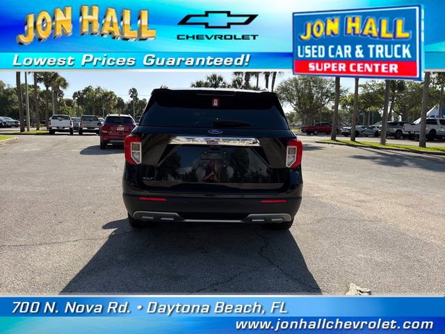 Used 2023 Ford Explorer XLT w/ Equipment Group 202A RWD image 10