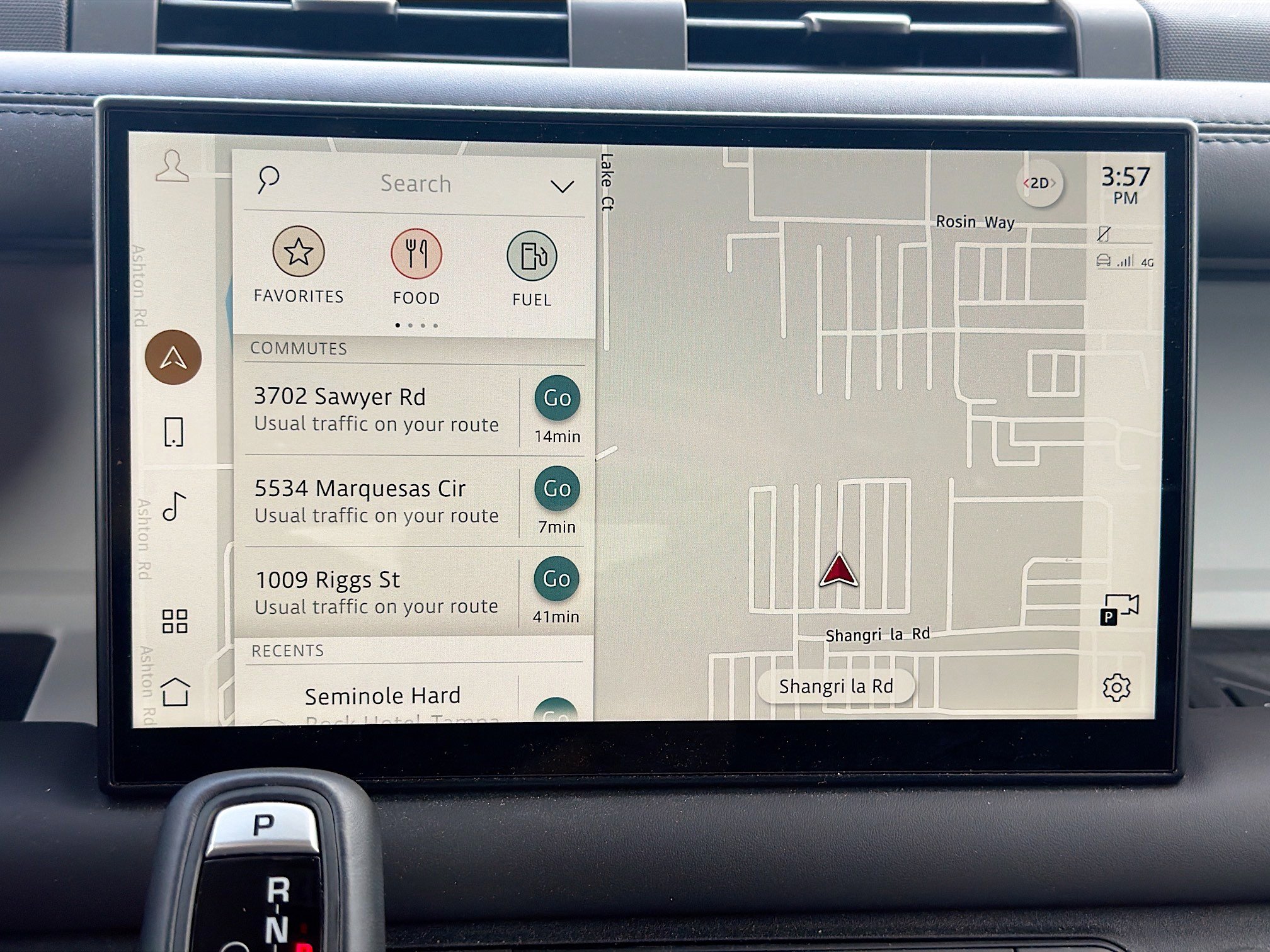 Used 2025 Land Rover Defender 110 S image 32