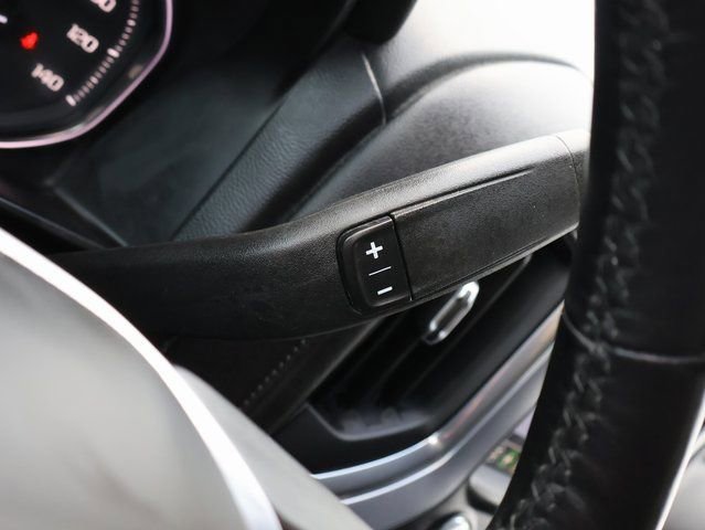 Used 2020 GMC Sierra 3500 SLE w/ SLE Convenience Package image 39