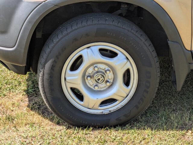 Used 2002 Honda CR-V LX image 10