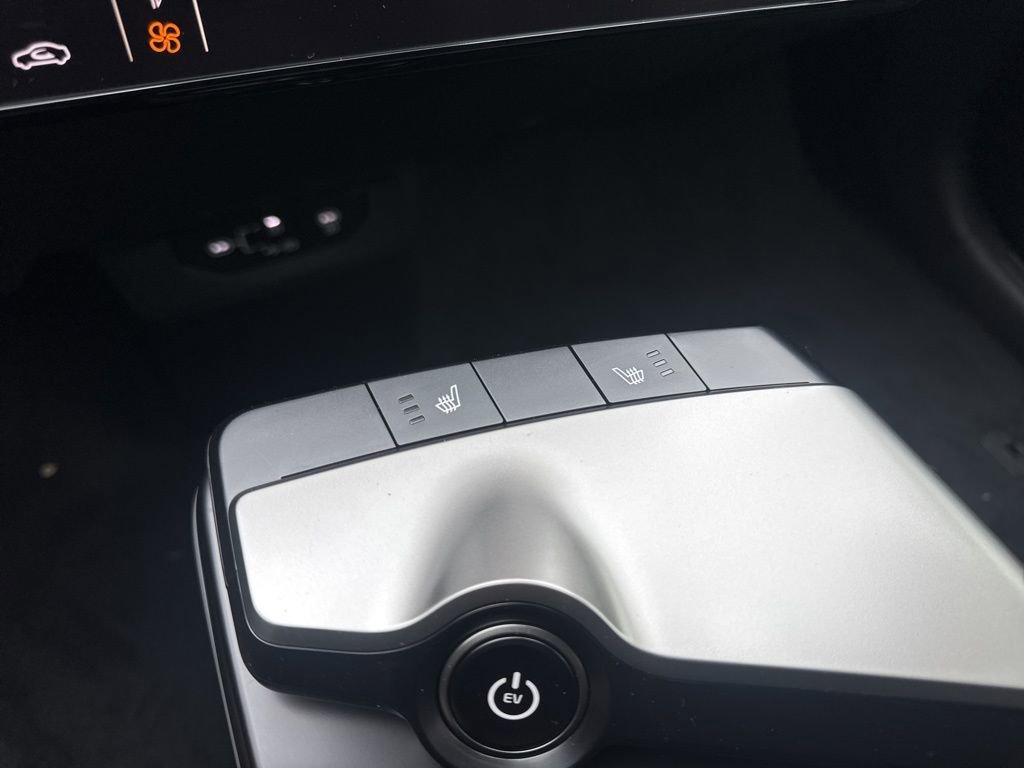 New 2025 Kia EV6 Light w/ Light LR Technology Package image 6