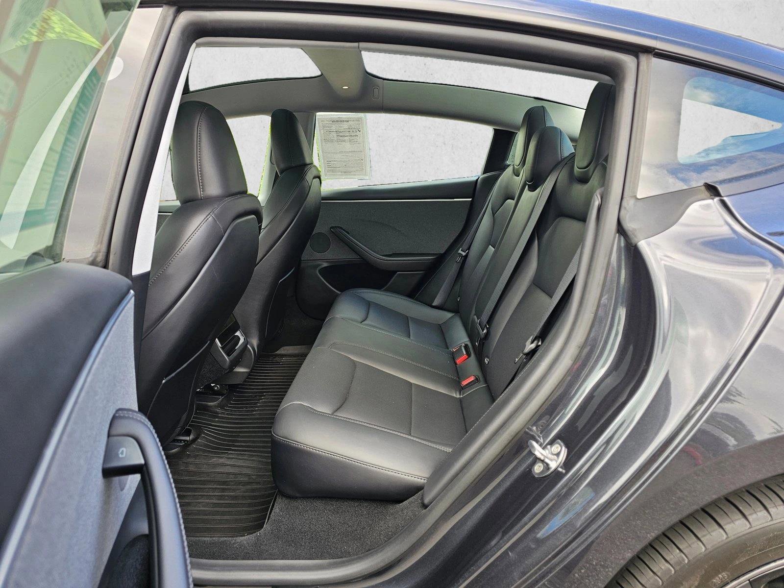 Used 2025 Tesla Model 3 Long Range RWD image 14