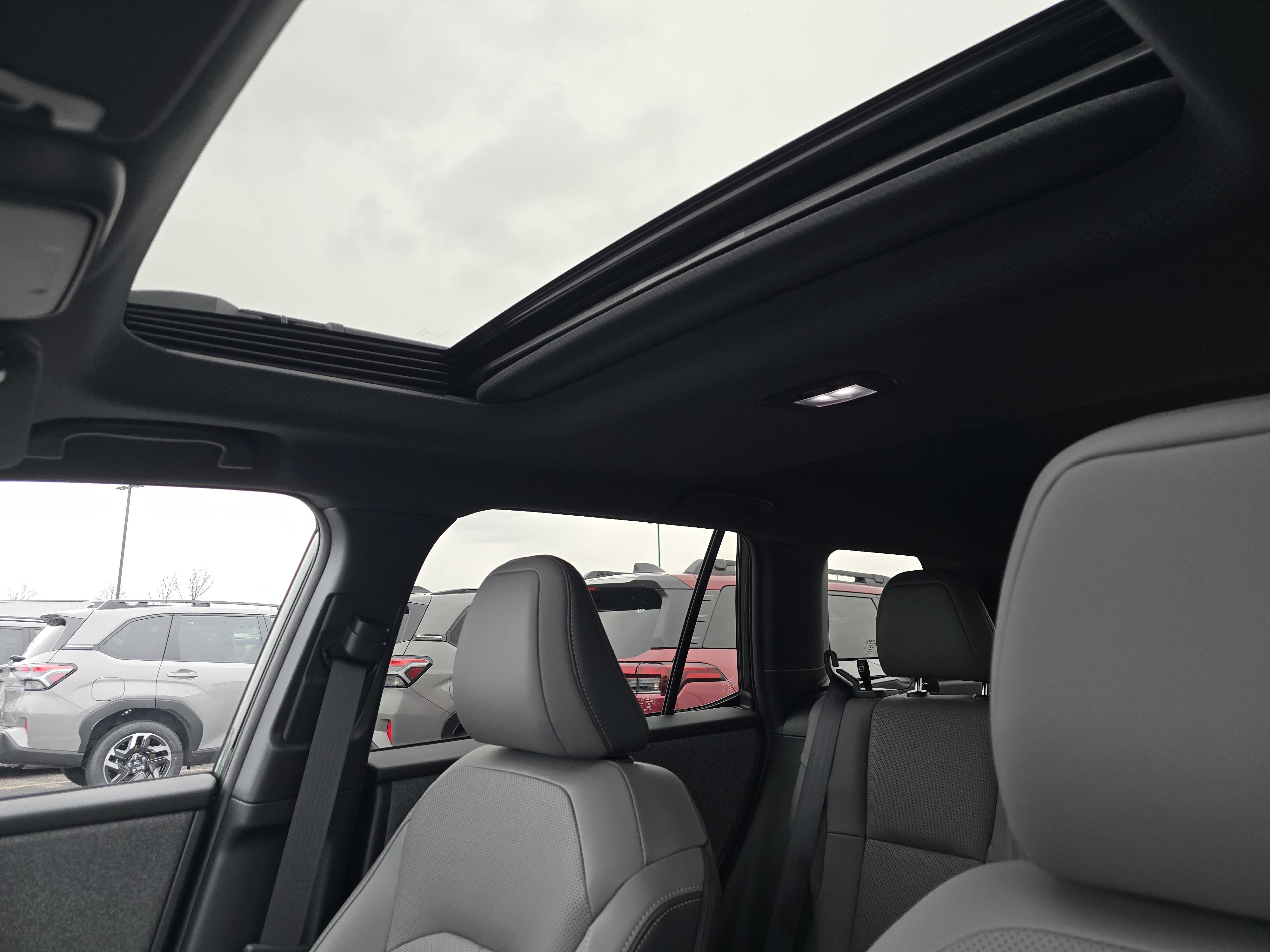 New 2026 Subaru Outback Limited image 9
