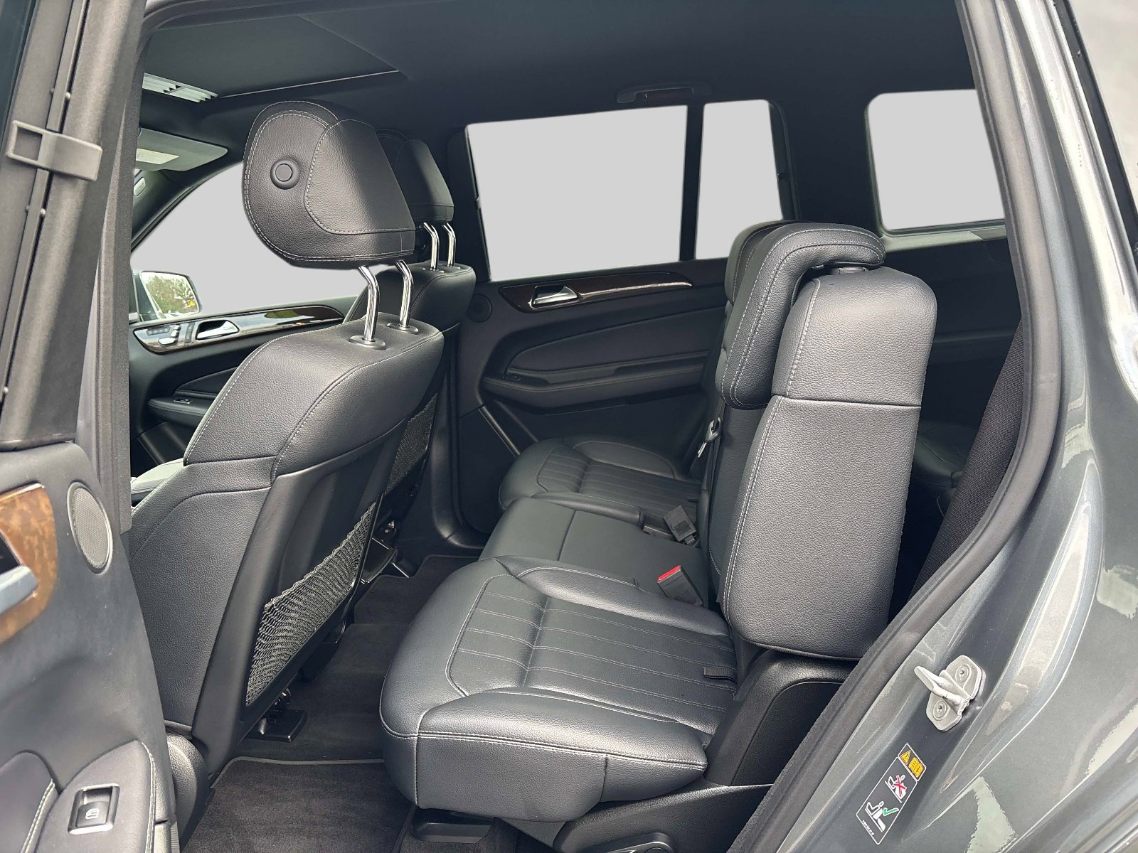 Used 2017 Mercedes-Benz GLS 450 4MATIC image 12