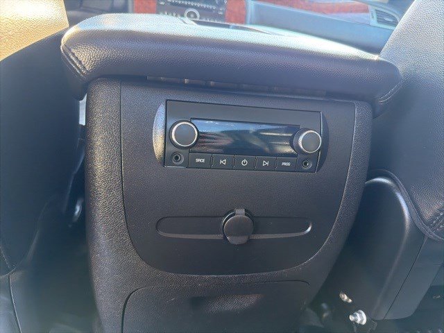 Used 2009 Chevrolet Silverado 1500 LTZ w/ Safety Package AWD/4WD image 13