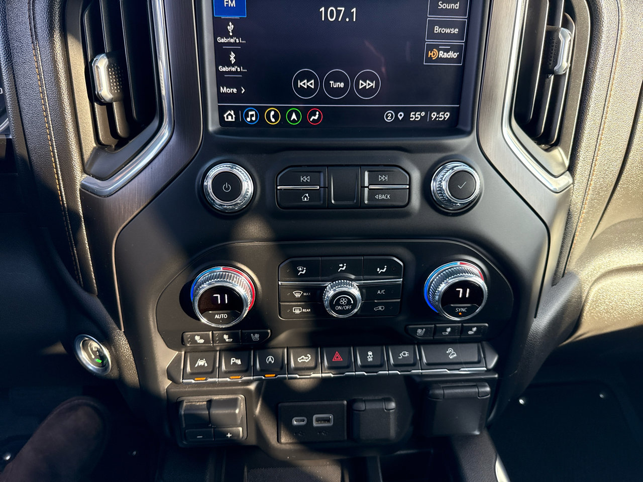 Used 2021 GMC Sierra 1500 AT4 w/ AT4 Value Package image 22