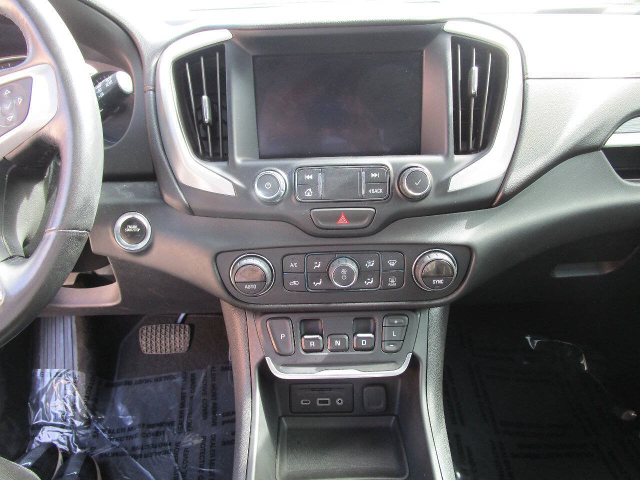 Used 2019 GMC Terrain SLT w/ Preferred Package FWD image 15