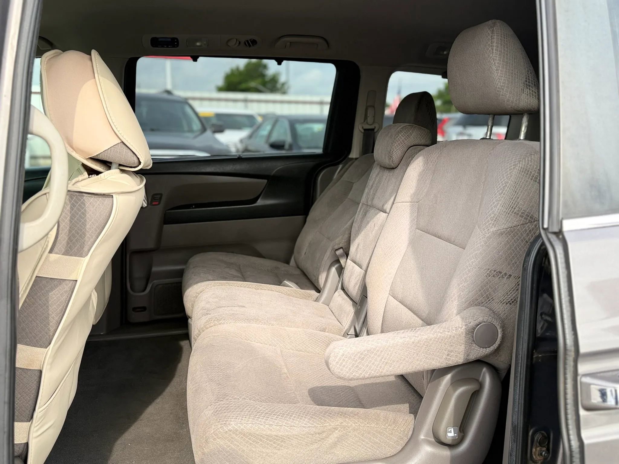 Used 2014 Honda Odyssey EX image 40