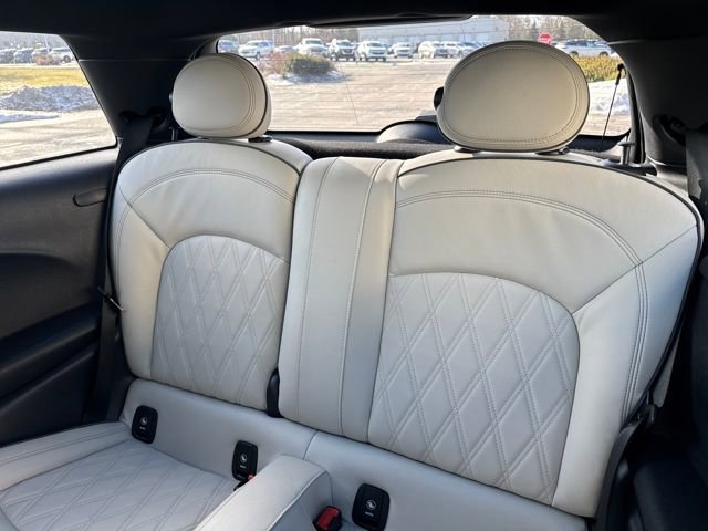 Used 2023 MINI Cooper S image 19