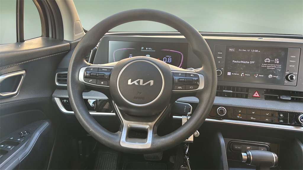 Used 2023 Kia Sportage LX image 14
