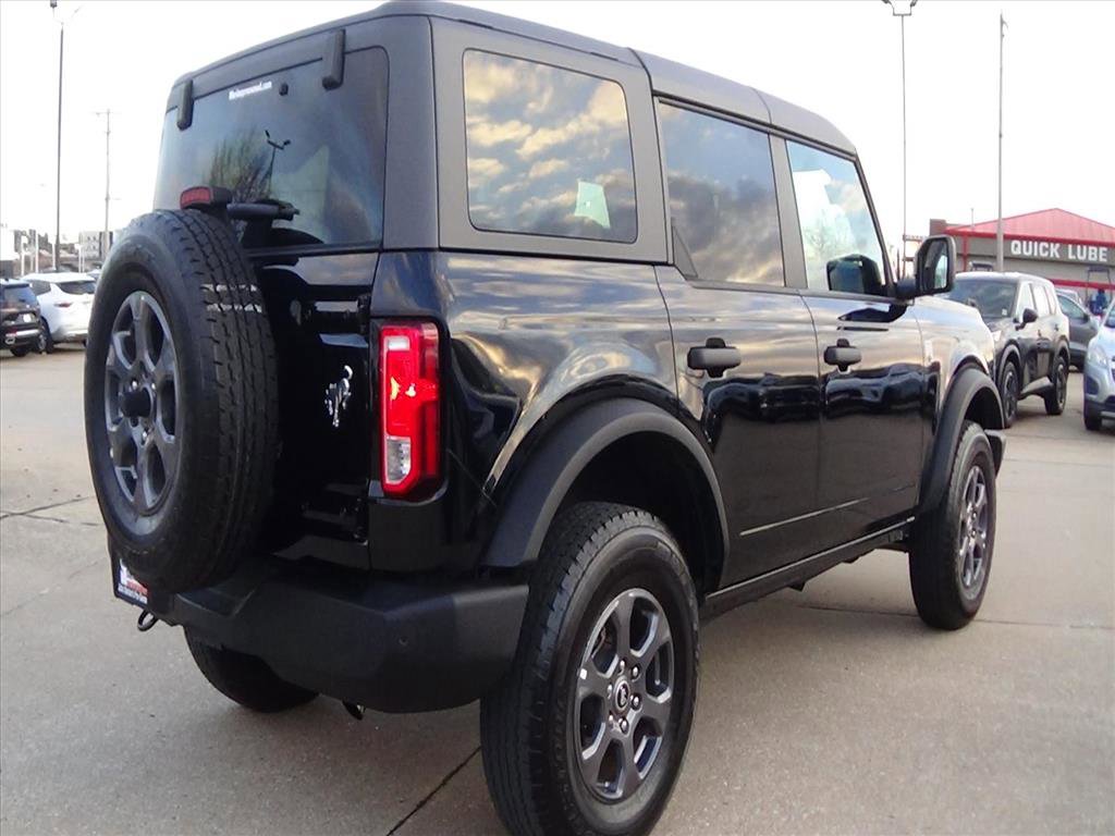 Used 2025 Ford Bronco Big Bend image 6