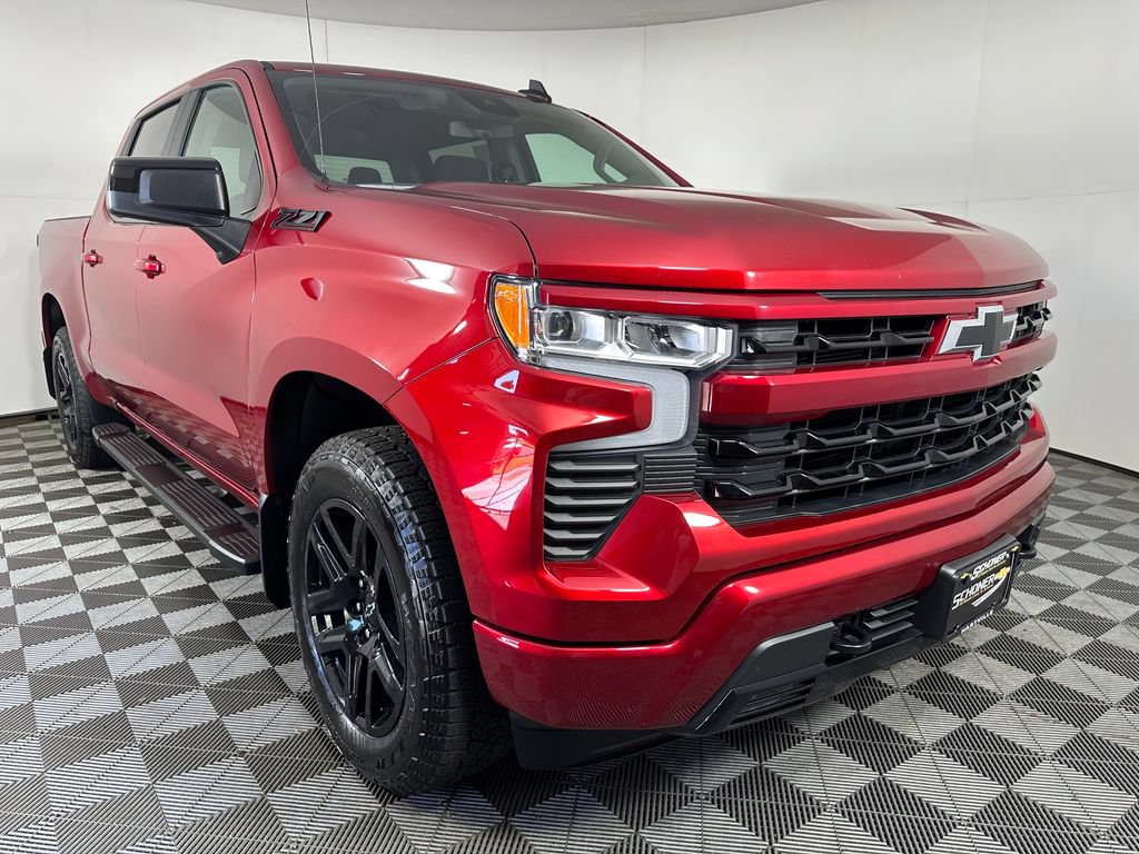 Used 2024 Chevrolet Silverado 1500 RST AWD/4WD image 8