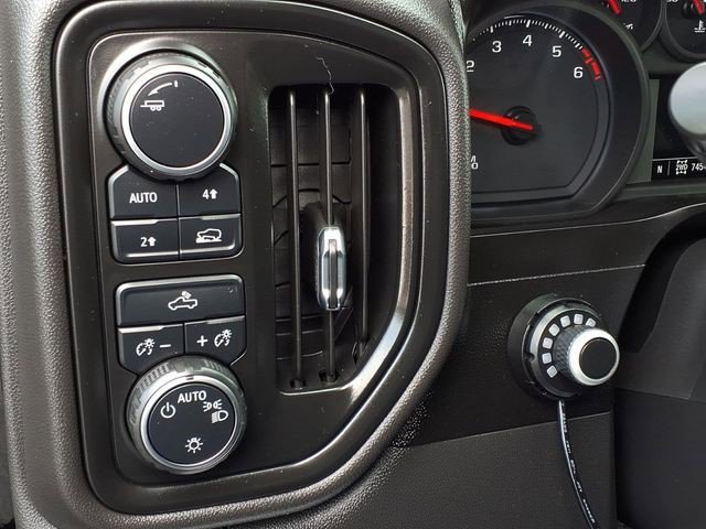 Certified 2021 Chevrolet Silverado 1500 Custom image 18