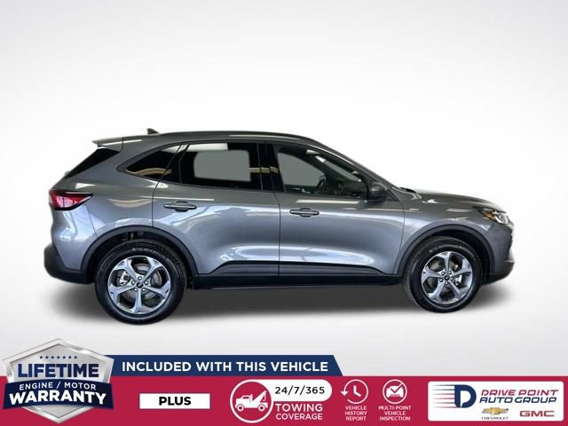 Used 2025 Ford Escape ST-Line Select image 2
