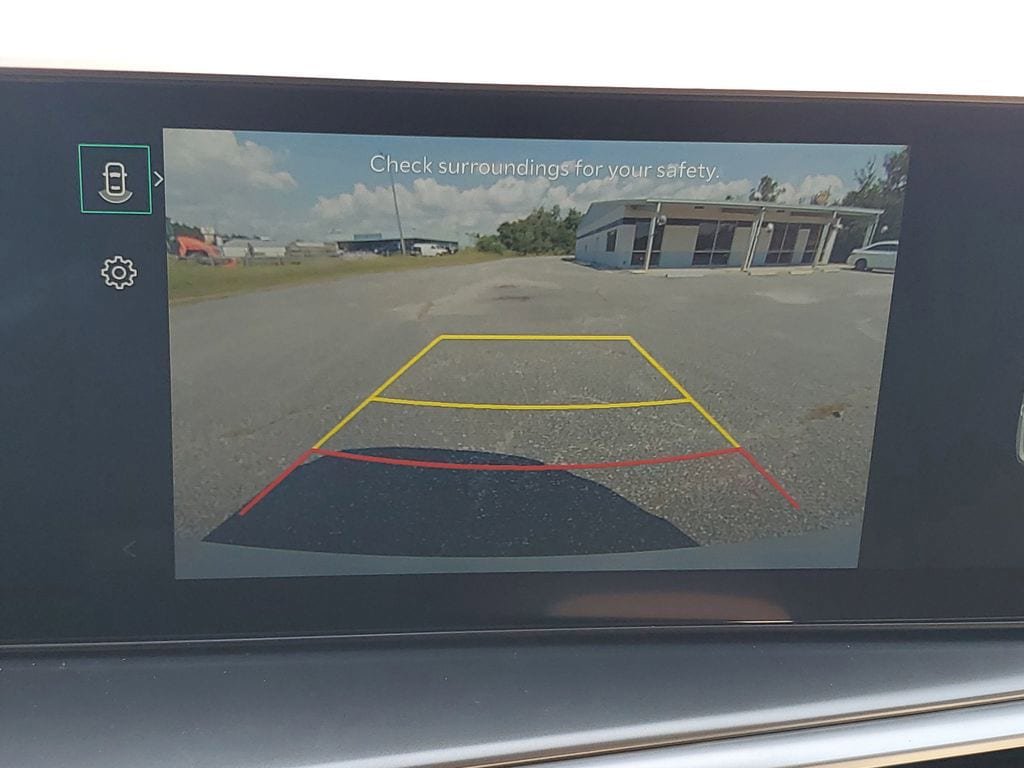 New 2026 Kia Sorento S w/ S Panoramic Sunroof Package FWD image 17