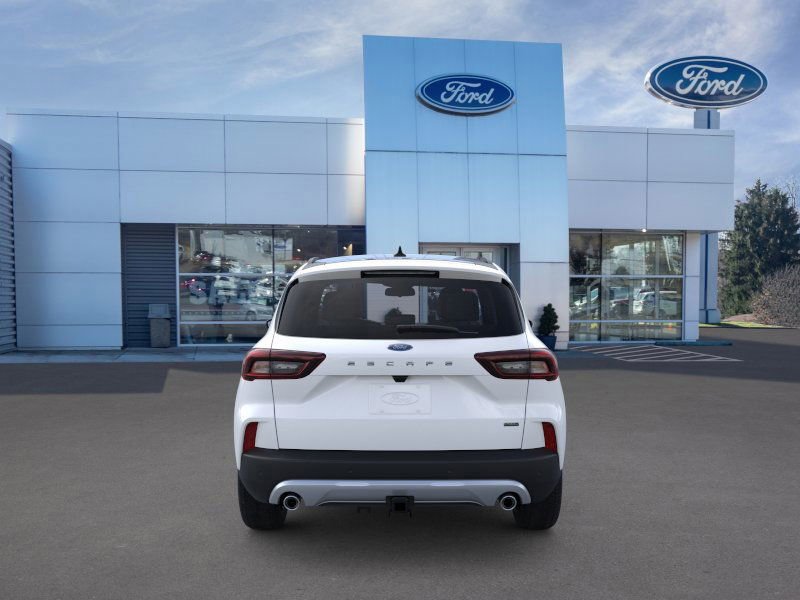 New 2025 Ford Escape SE w/ Class II Trailer Tow Package image 5