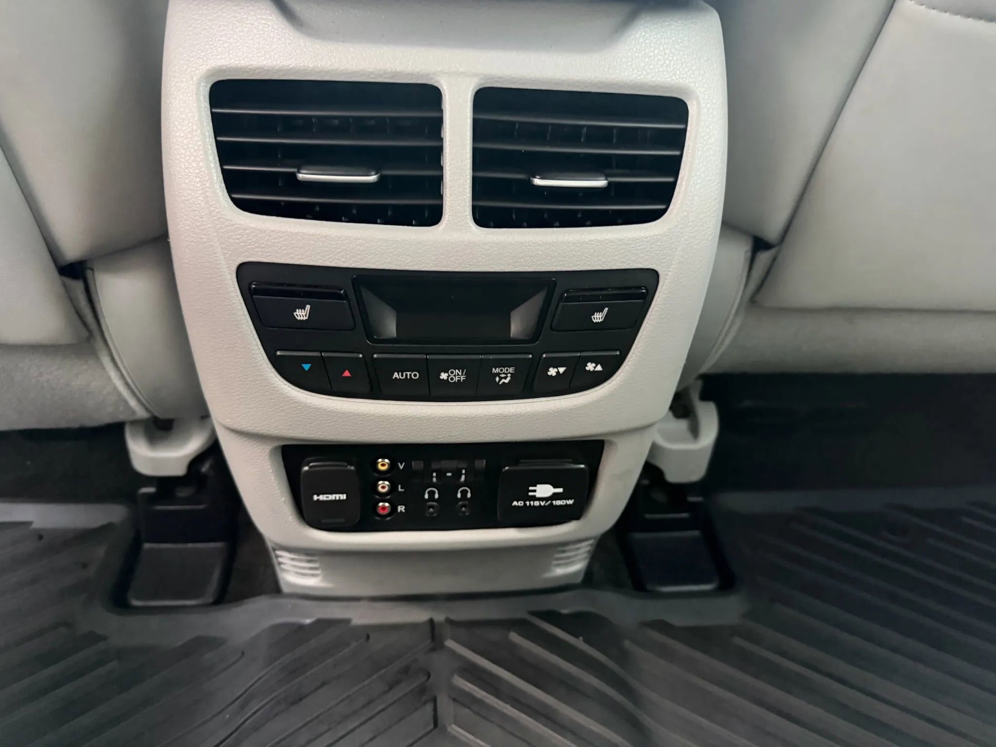 Used 2016 Acura MDX SH-AWD image 14