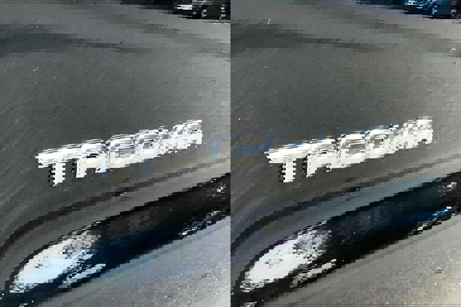 Certified 2022 Toyota Tacoma TRD Off-Road image 30