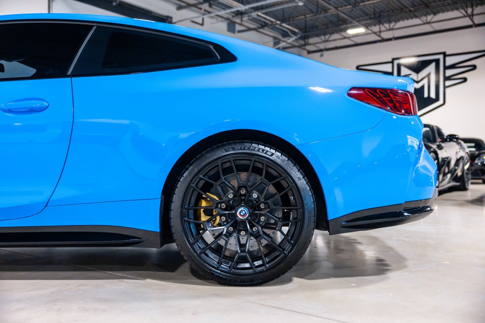 Used 2025 BMW M4 CS AWD/4WD image 18