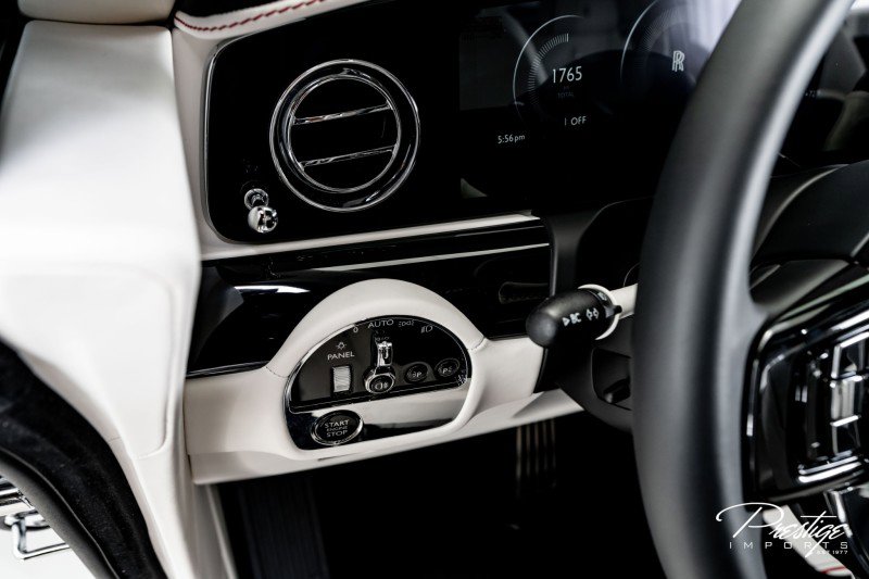 Used 2024 Rolls-Royce Spectre w/ Spectre Launch Package image 33